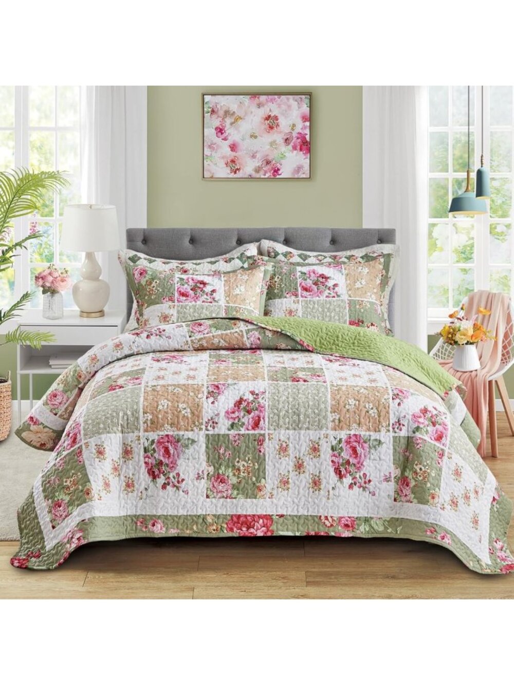 Reversible Queen Patchwork Quilt Set, 3-Piece Floral Plaid Bedding for All